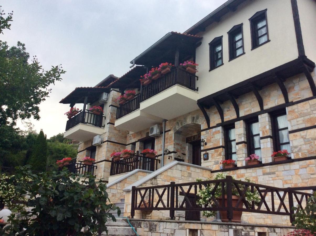 Petrini Gonia Aparthotel Livadero ภายนอก รูปภาพ